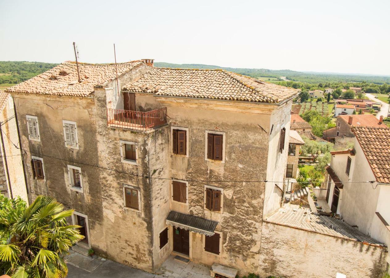 Villa Di Piazza Višnjan Exteriör bild