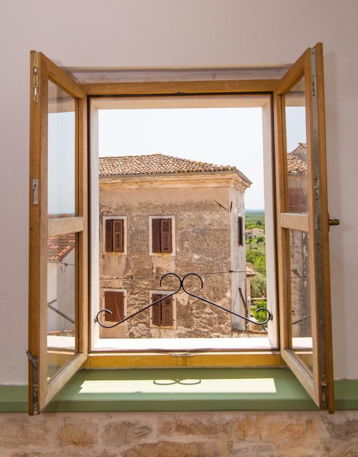 Villa Di Piazza Višnjan Exteriör bild