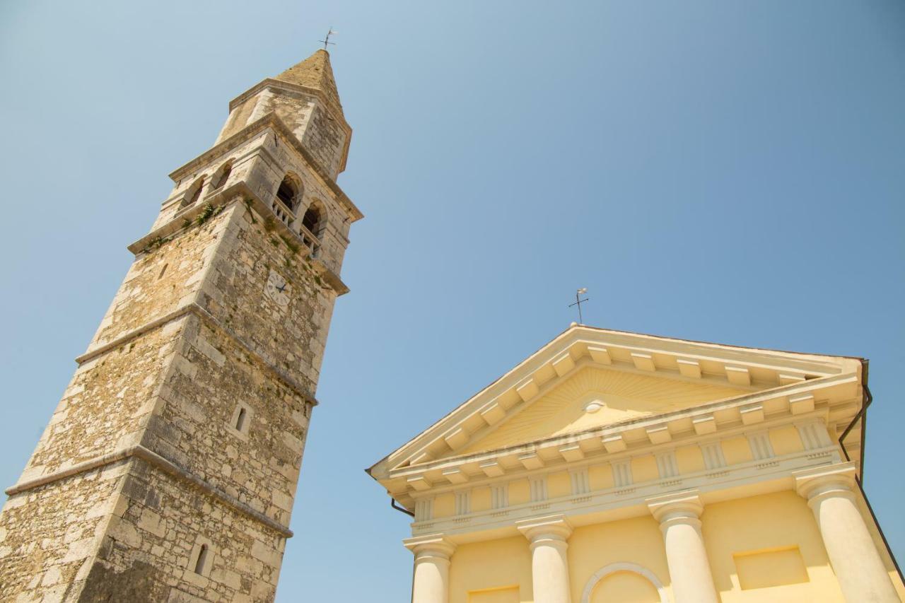 Villa Di Piazza Višnjan Exteriör bild
